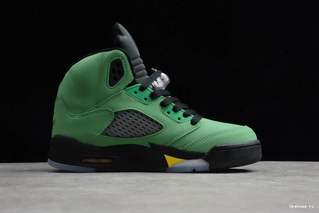 454803-535 5 Air Retro Oregon Ducks Jordan 0916